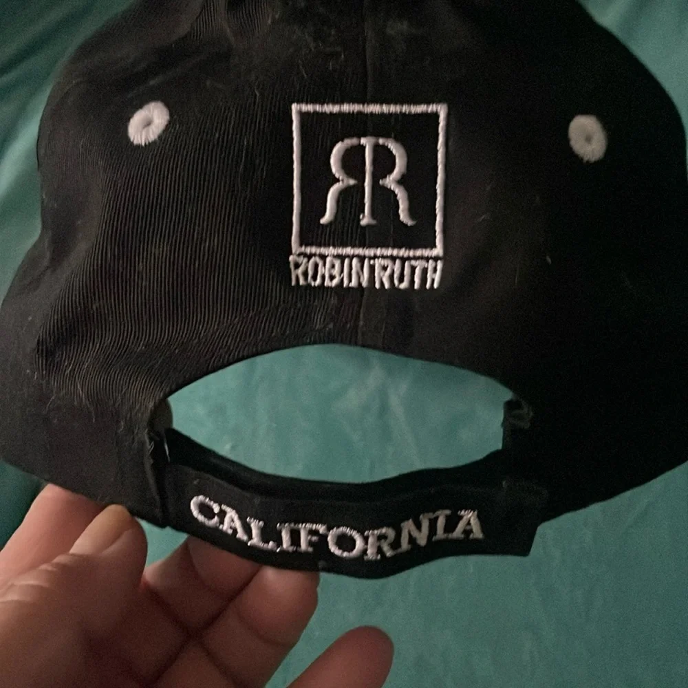 Rob and Ruth - Picture 3 of 3